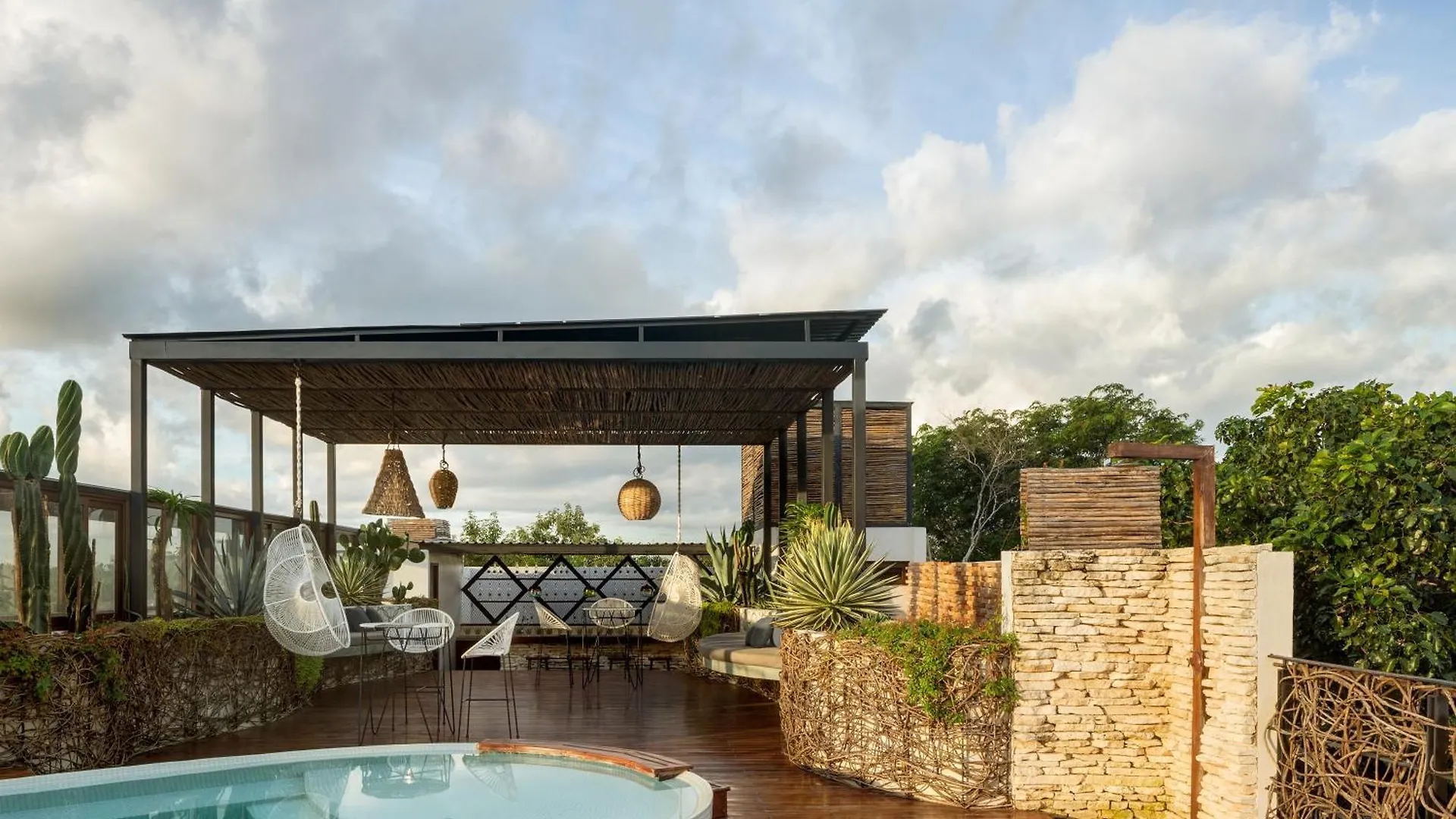 Fantastic 6Br Luxury Penthouse Villa 12Ppl Rooftop Pool & Bathtub contacts